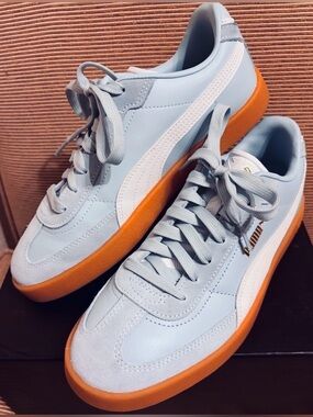Puma Women’s Club II Era Sneakers in Robin’s Egg Blue - Youth 7/Women’s 8.5